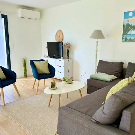 Moderne Entre Et Ocean בית נופש ביסקארוס